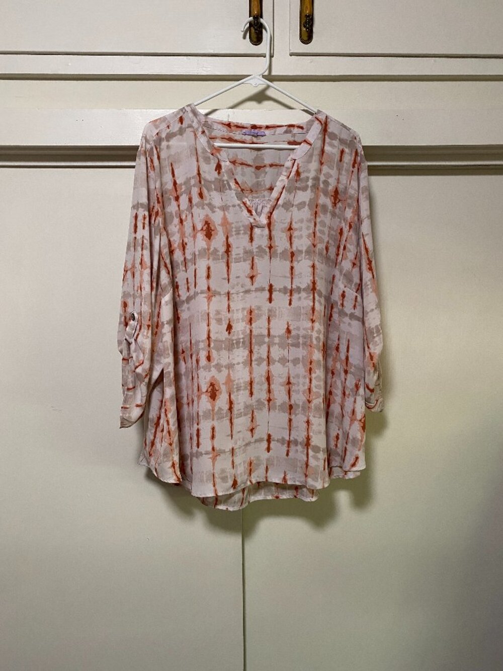 Maurices, 3/4 length sleeve, tan, creme & rust blouse, size 3X